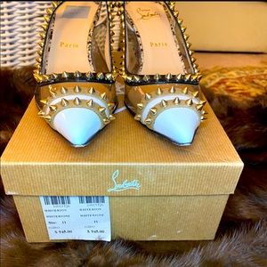 Christian Louboutin Pump